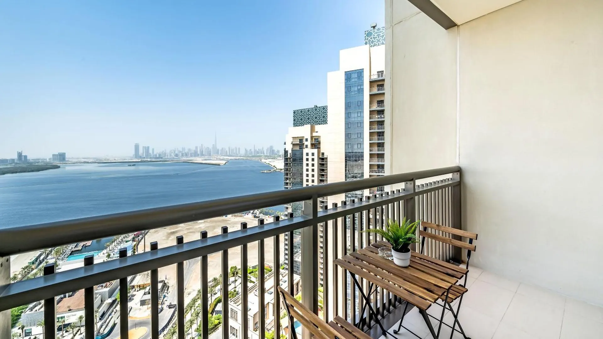Apartment Panoramic Burj Views - Lovely 3Br In Creek Harbour Dubai