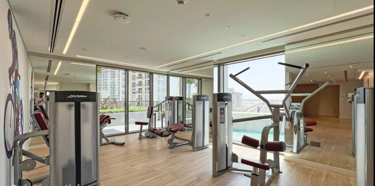 Panoramic Burj Views - Lovely 3Br In Creek Harbour Dubai Apartment